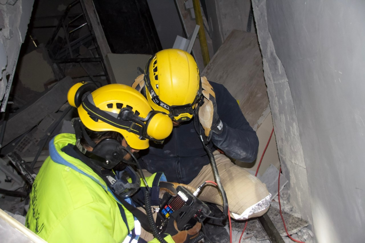 الفريق الوطني للبحث والإنقاذ يواصل عملياته الإنسانية في تركيا