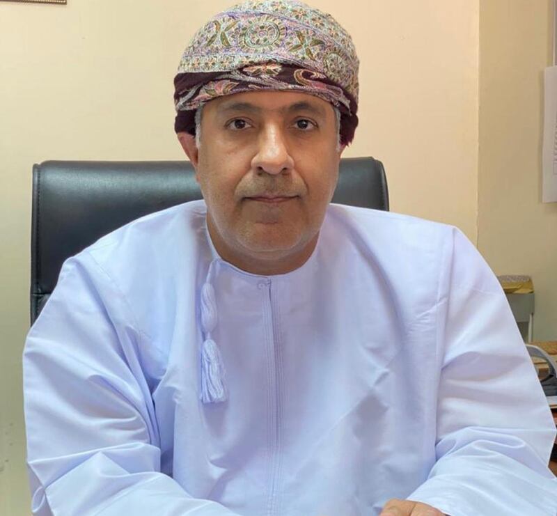 أكثر من مليون و700 ألف ريال من جامعة نزوى لدعم الطلبة