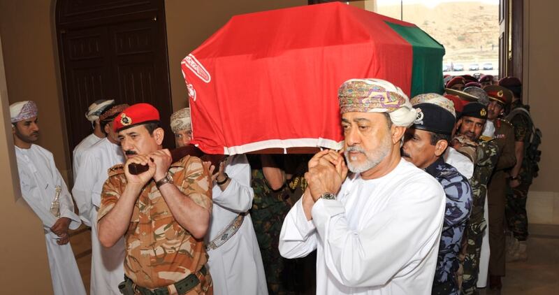 في ختام الأربعين: أعلام السلطنة سترفرف كما أراد لها قابوس بن سعيد