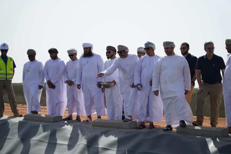 وزير الاقتصاد يزور 3 مشاريع تابعة لتنمية نفط عمان