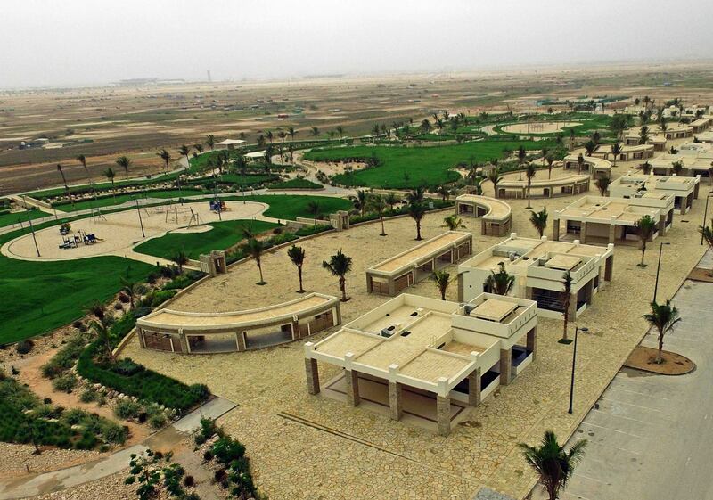 بالصور: هذه أهم المواقع السياحية التي تتميز بها محافظة ظفار