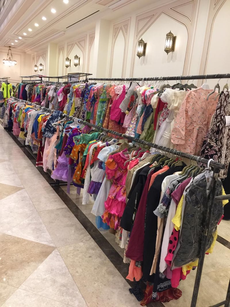 الملابس المستعملة: رافد مهم لجمعية الرحمة وسد احتياجات الأسر المتعففة