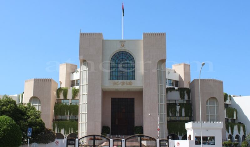 وزير الإسكان يصدر قرارًا وزاريًا