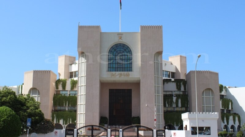 وزير الإسكان يصدر قرارًا وزاريًا