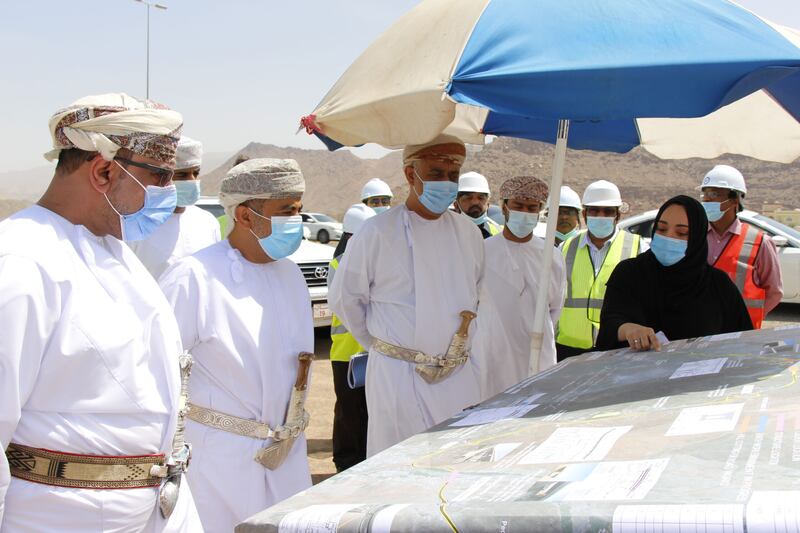 دور فعال للمرأة في “النقل والاتصالات وتقنية المعلومات”