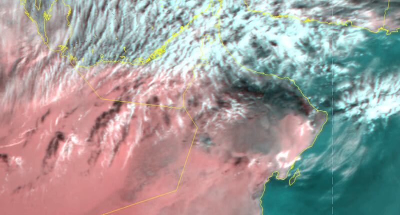 الأرصاد العمانية: سنتأثر بأخدود جوي