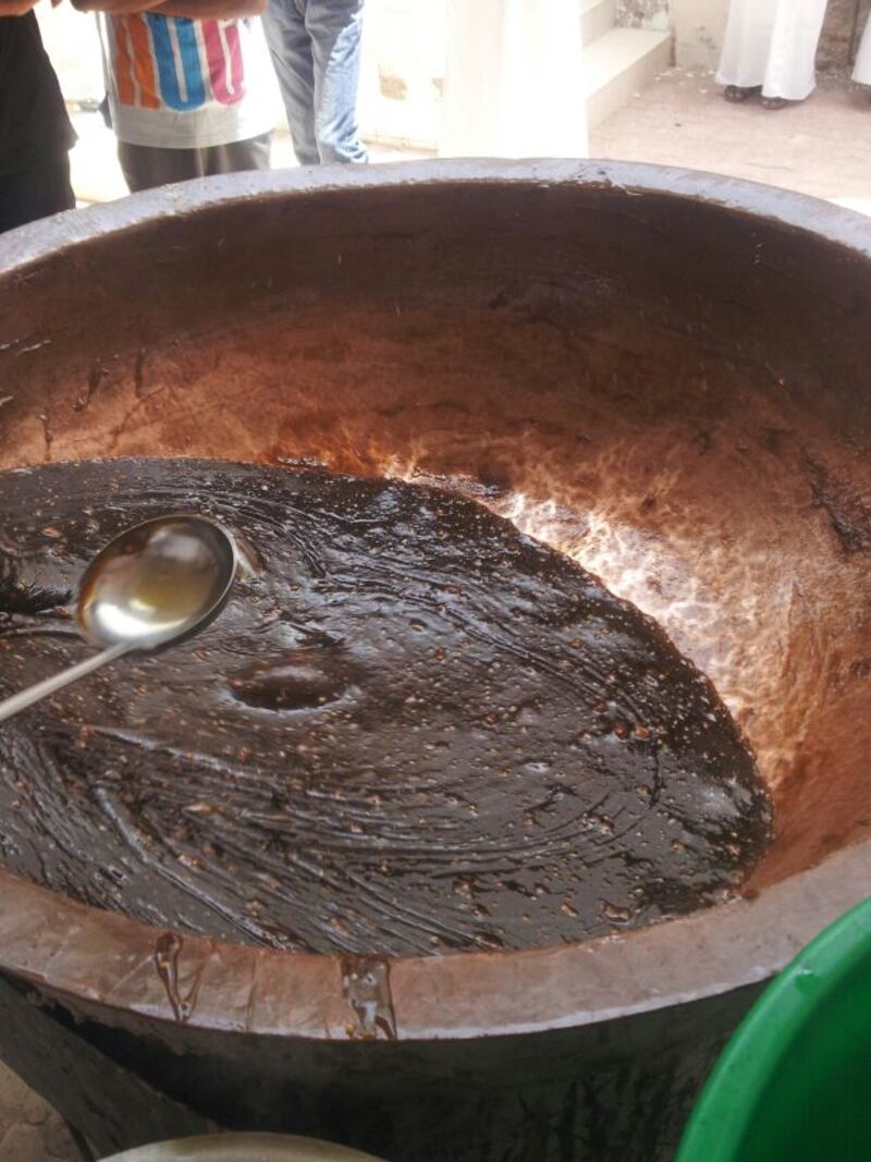 يعقوب الحلاو يتحدث عن ما يُميز الحلوى العمانية وقصته معها