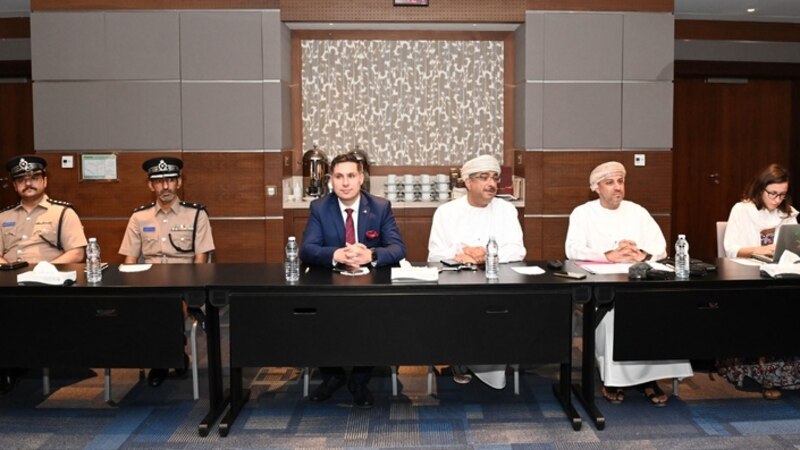إعلاميون أوروبيون يطلعون على البرنامج العماني لكأس العالم 2022