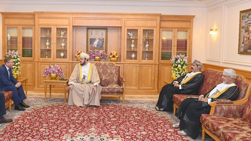 بتكليف من جلالة السلطان: سمو السيد أسعد يودّع السفير الكازاخستاني