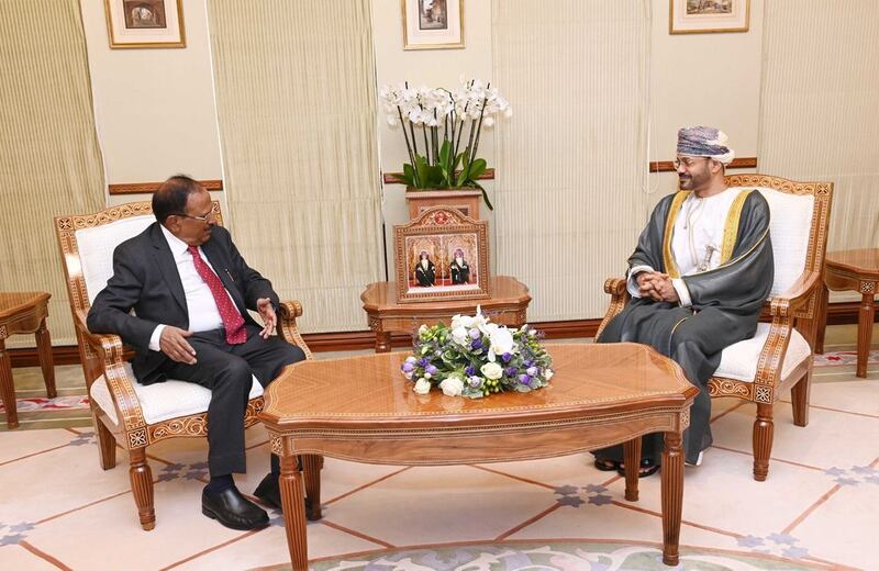 تؤكد أهميتها: 3 لقاءات وجولة تضمنتها زيارة مستشار الأمن الوطني الهندي