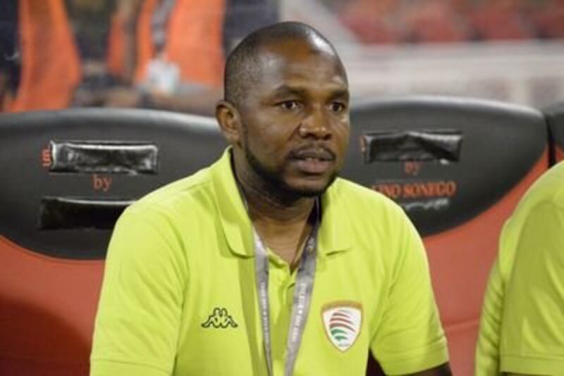 مساعد مدرب منتخبنا ينفي ما يُتداول عنه ويكشف “الحقيقة”