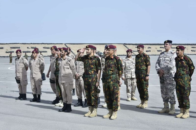 بالصور: سمو السيد ذي يزن يشهد بيانا عمليا لتمرين عماني قطري