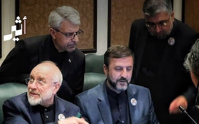 خلاف الأصول المجمدة يعرقل اتفاقًا مؤقتًا بين أمريكا وإيران