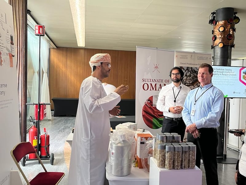 عُمانيان يحوّلان شغفهما باللبان إلى مشروع تجاري ناجح محليًا وعالميًا