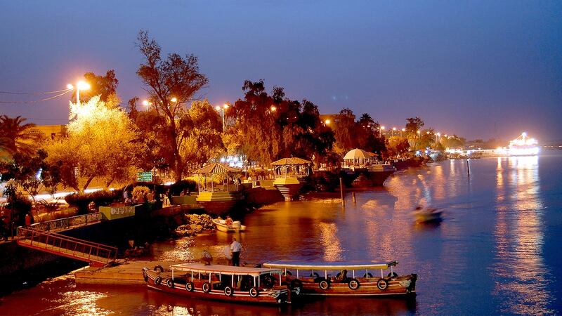 لزائري البصرة؛ هل سمعت بـ “البلم العشاري”؟