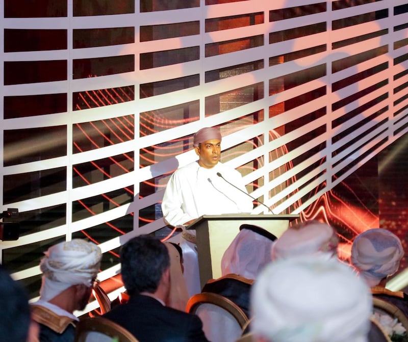 بالصور: مجموعة الفردان تفتتح علامة فاخرة في قلب مسقط