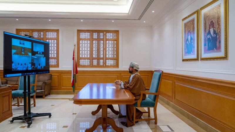 بالصور: كتّاب عدل يؤدون اليمين القانونية أمام رئيس المحكمة العليا