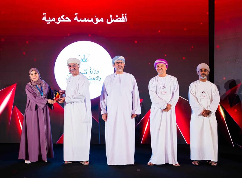 بنك مسقط ينظّم احتفال “شركاء في التقدم” ويُكرّم المؤسسات والشركات الأكثر استخداما للدفع الإلكتروني