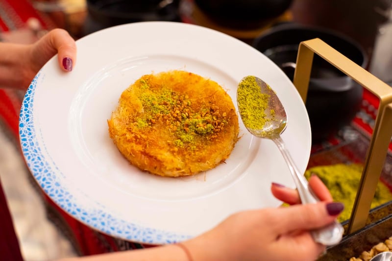 سيتبرع بجزءٍ من المبالغ لـ “رعاية الطفولة” : فندق قصر البستان يُقدّم إفطارًا وسحورًا استثنائيين في شهر رمضان