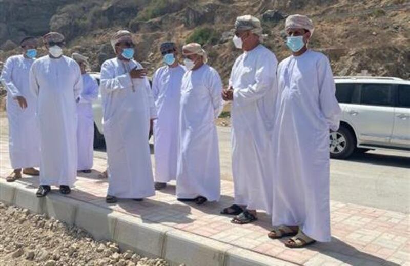 وزيران في ضلكوت لمناقشة الإسكان والطرق والاتصالات