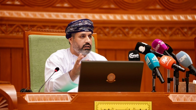 عبر”أثير”: توضيح حول تصريح وزير العمل في مجلس الشورى اليوم