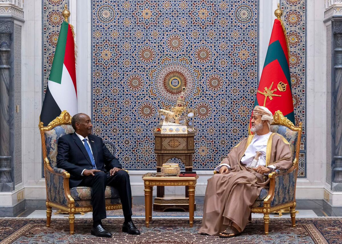 أثير| خلال لقاءه بجلالة السلطان: البرهان يشكر الجهود العمانية الداعمة لإنهاء الصّراع في السُّودان 
