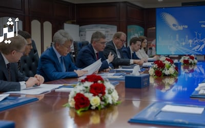 وزير روسي: عُمان شريك استثماري مهم لنا والعطر العُماني بدأ يحظى بشعبية متزايدة في السوق الروسية