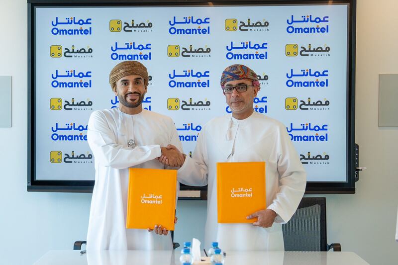 ”عمانتل“ تتعاون مع منصة ”مُصلِّح“ لصيانة جميع منافذ بيعها