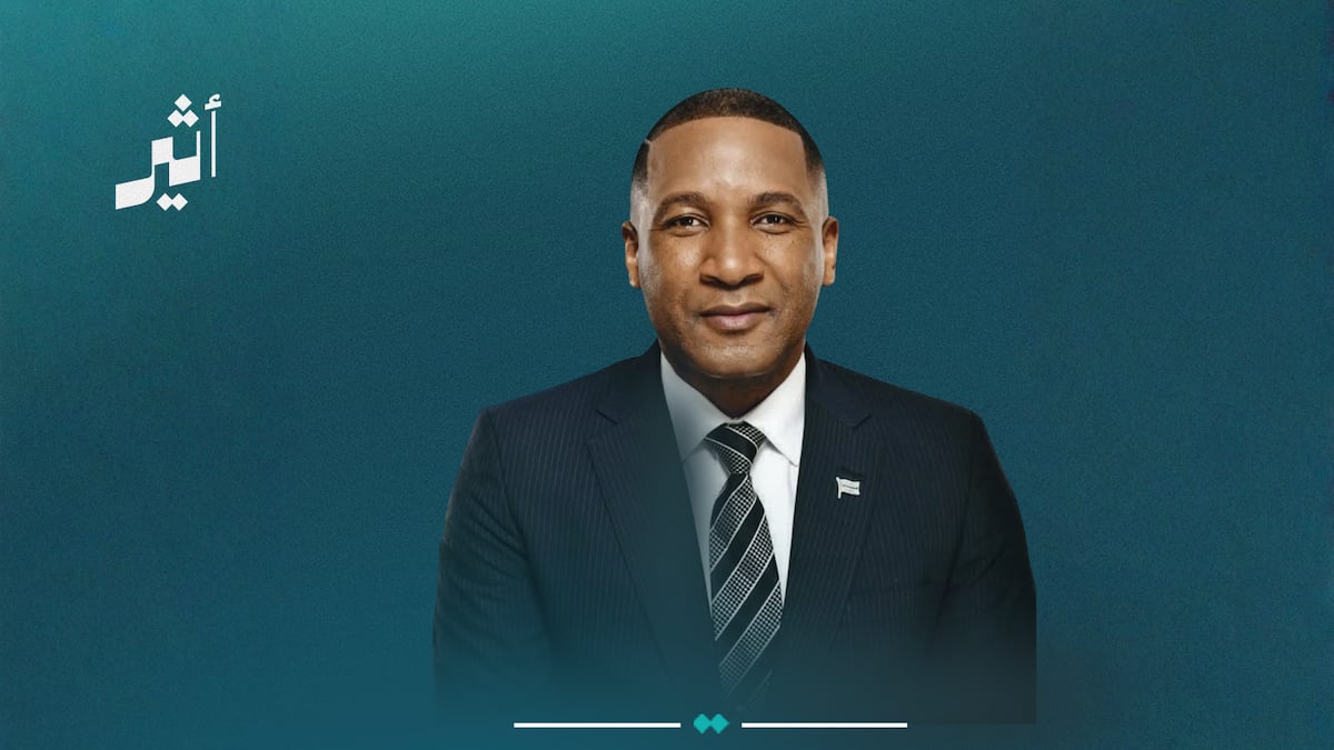 أثير| الرئيس البوتسواني يكشف عن مجالات تعاون جديدة مع سلطنة عمان: - مباحثات لتعزيز العلاقات في التعدين والطاقة والوقود الأخضر - توجه لافتتاح سفارة لبوتسوانا في مسقط بنهاية العام الجاري - خطط لتدشين خط طيران مباشر بين مسقط وغابورون. 