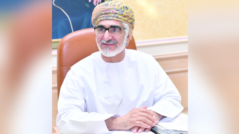 د.حارث الحارثي يكتب: سعادة الشيخ الدكتور علي بن طالب الهنائي، الرجل الذي بنى لمستقبل عُمان