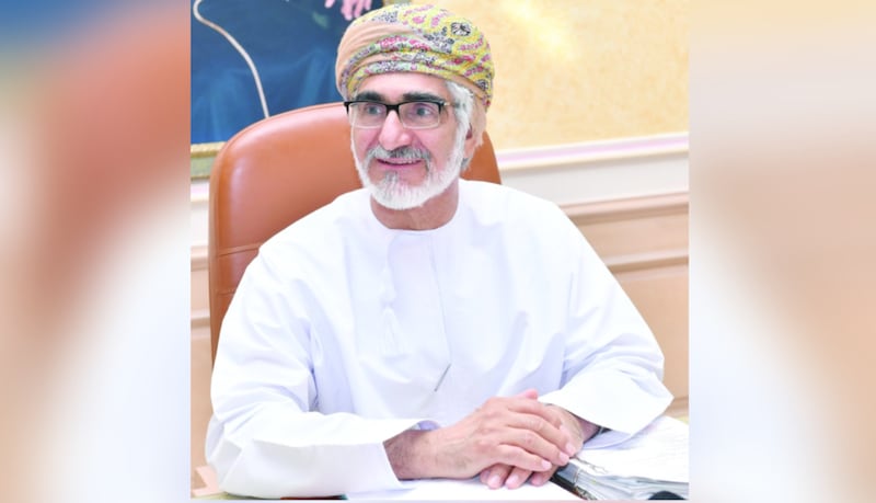 د.حارث الحارثي يكتب: سعادة الشيخ الدكتور علي بن طالب الهنائي، الرجل الذي بنى لمستقبل عُمان