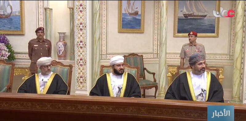 وزير من خارج تشكيلة مجلس الوزراء يحضر اجتماع اليوم