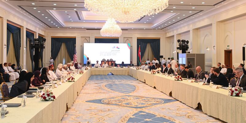 نقاش لزيادة الاستثمارات الأمريكية في سلطنة عمان