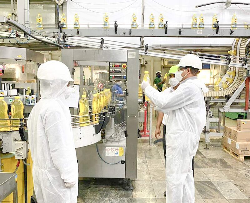 ما مستجدات مشروع مجمعات المصانع النموذجية الجاهزة في المدن؟