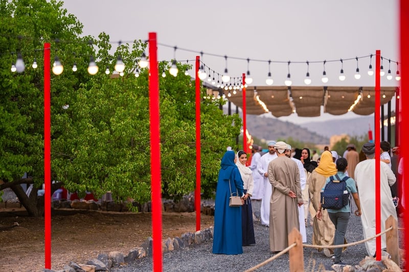 في 6 أشهر: قرابة 100 ألف زائر استمتعوا بأجواء الجبل الأخضر