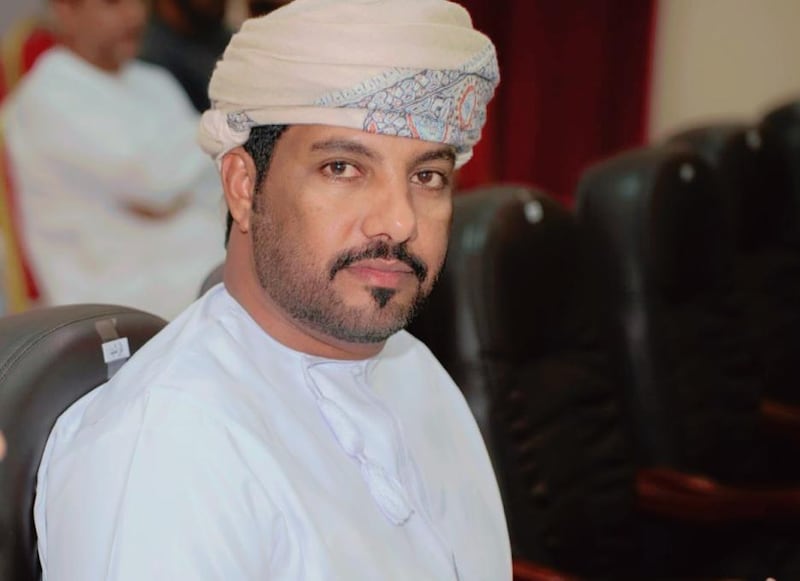 بعد تغيير موعد “طائرة السبت”؛ أهالي مصيرة يناشدون بإرجاعها وإيجاد حلول أخرى