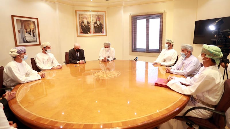 إنشاء حديقة طولية في المعبيلة