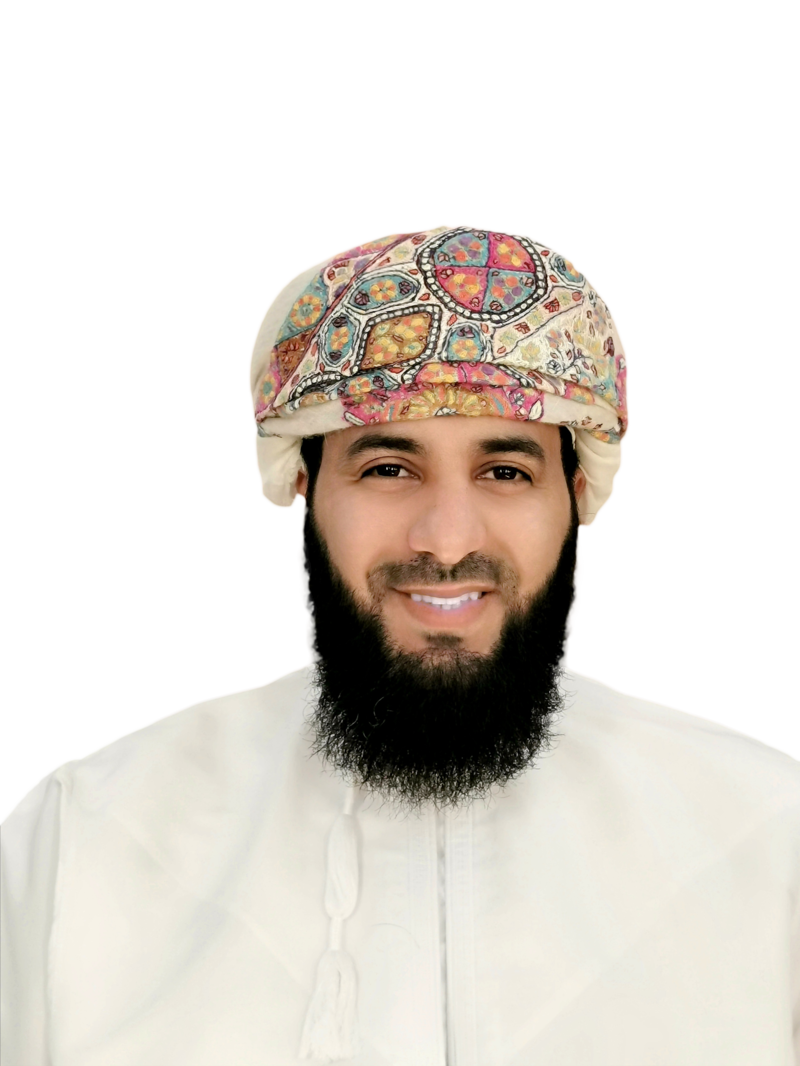 رحالان عمانيان يشاركان في ملتقى الرحالة بالقصيم