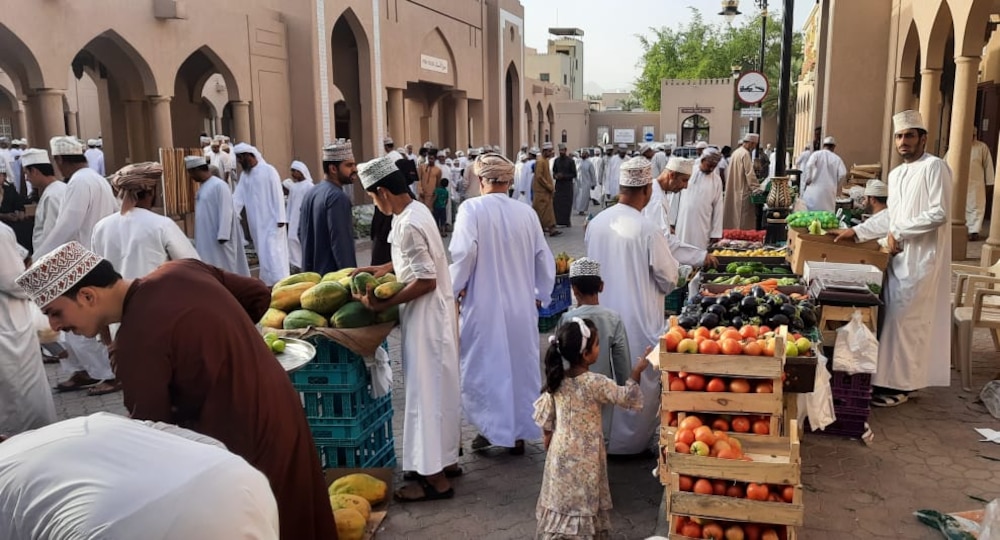 نزوى “تتكلم عربي” ويجب أن نعود إليها مرة ثانية وثالثة وعاشرة