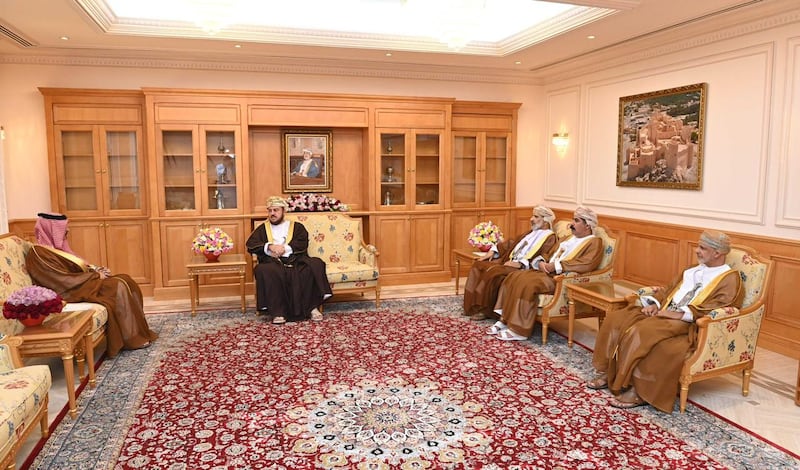 جلالة السلطان يتلقى رسالة خطية من خادم الحرمين الشريفين