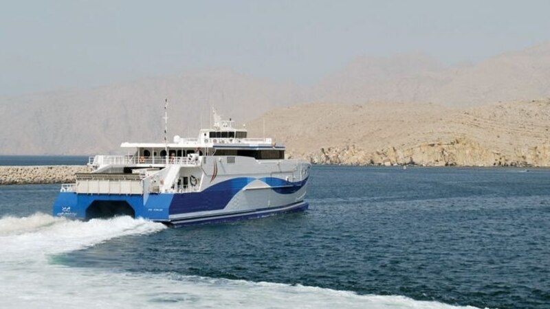 إيقاف حركة الملاحة البحرية مؤقتًا