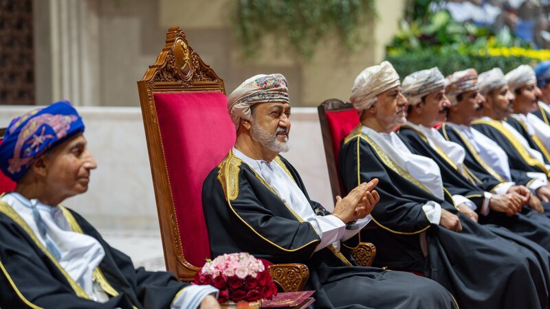 جلالة السلطان يرعى المهرجان الطلابي “عمان نهضة متجددة”