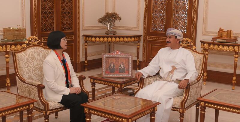 وزير المكتب السُّلطاني يستقبل 3 سفراء