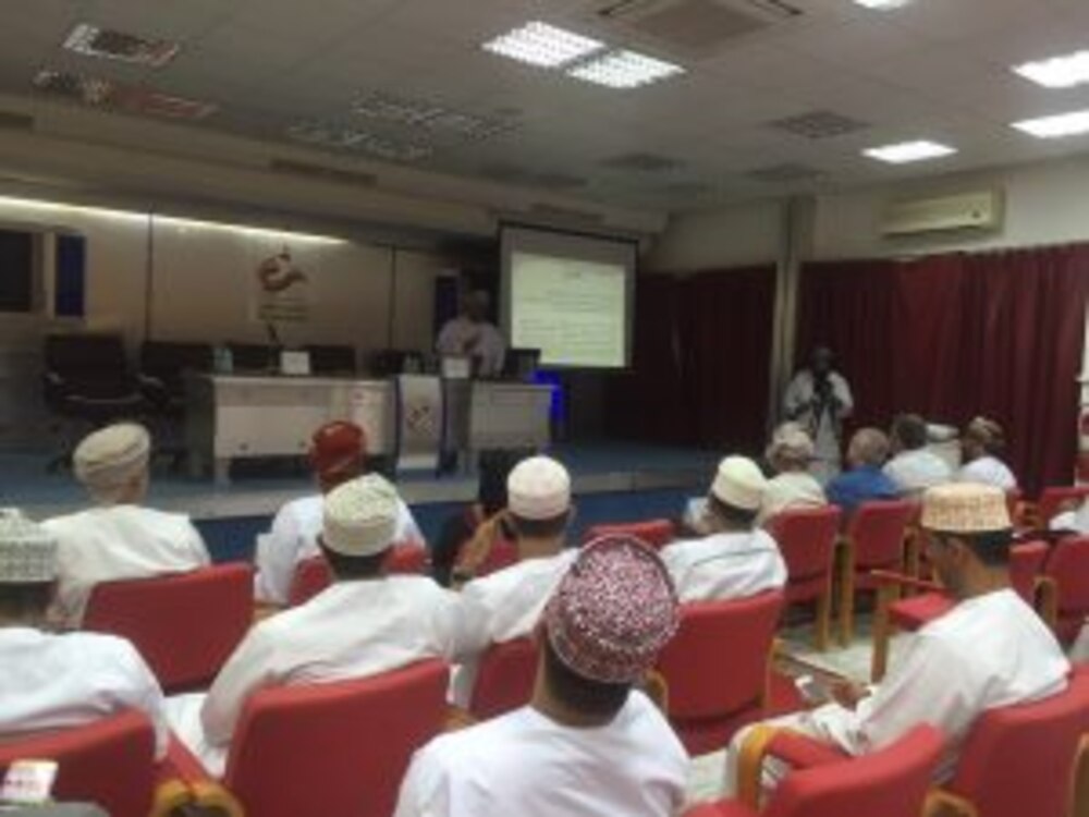 ندوة هندسة العمران في عمان بالنادي الثقافي