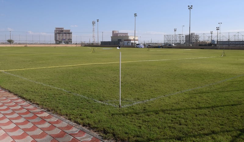 مواصلًا مسؤوليته الاجتماعية: بنك مسقط يفتتح 3 ملاعب في جنوب الشرقية.