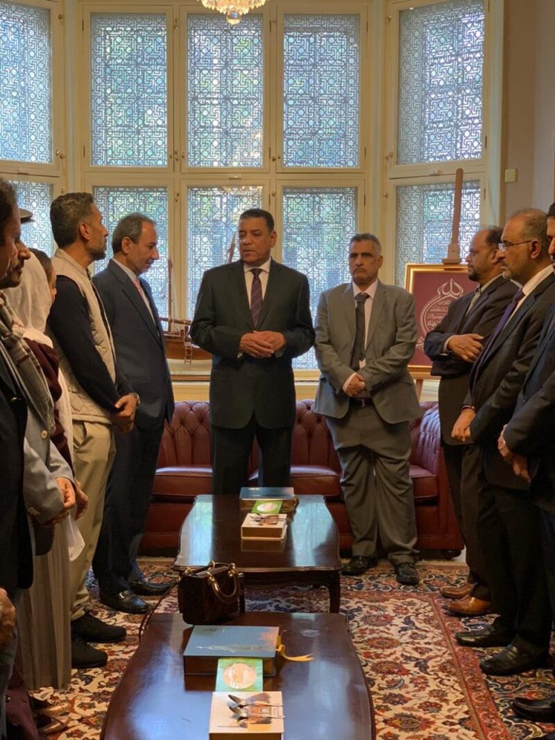 سفيرنا في المملكة المتحدة يُشيد بملتقى الصحافة العماني البريطاني