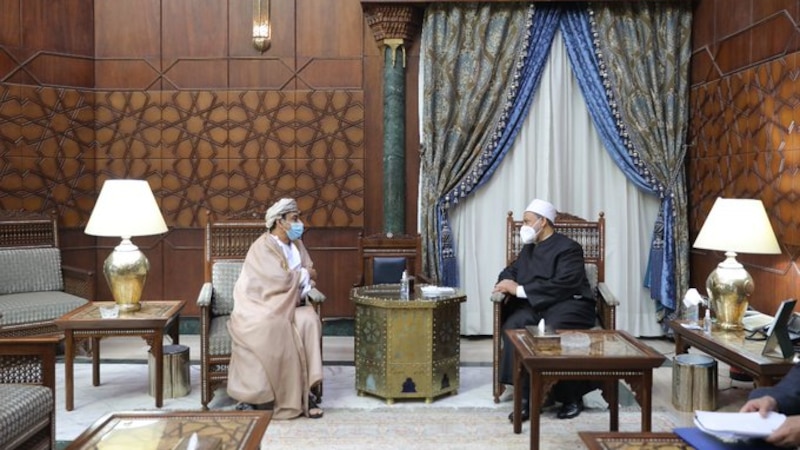 شيخ الأزهر الشريف: عُمان تدعم رسالة الاعتدال والتسامح