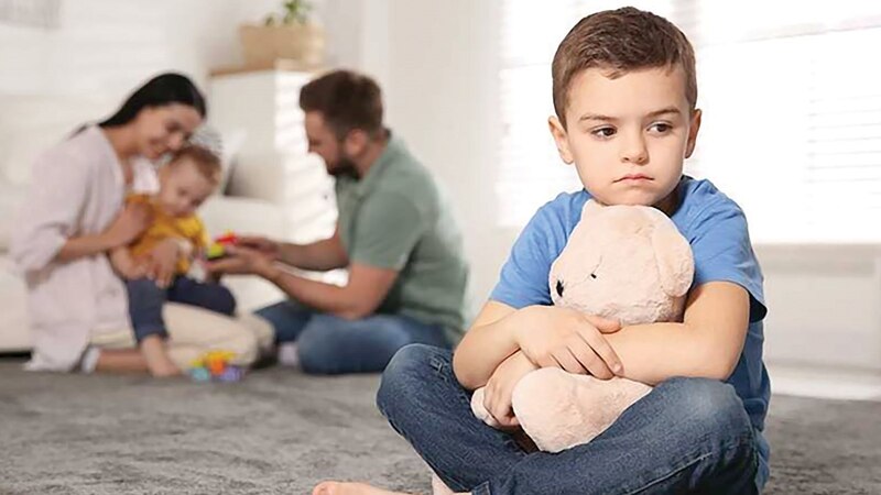 لمن يميل إلى التفريق بين أبنائه؛ إليك هذا الفيديو