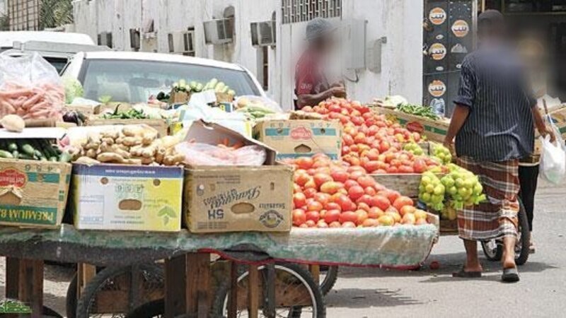 اشتراطات خاصة بتراخيص المقهى المتنقل وأنشطة الباعة المتجولين
