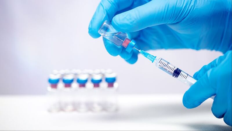 تحديث قائمة اللقاحات المعتمدة في سلطنة عمان؛ فأي لقاح أخذت؟